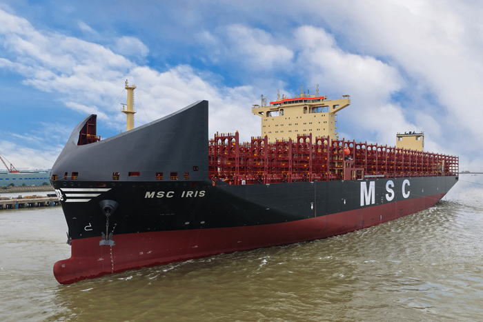 【产品照】X147316000TEU双燃料集装箱船“MSCIRIS”-cb97194c83234a05a8b1287c9886ebf5